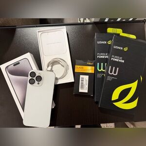 Apple iPhone 15 pro max with Accessories - White Titanium 256gb